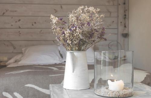 Llica d'Amunt Bed & Breakfast | Can Caponet