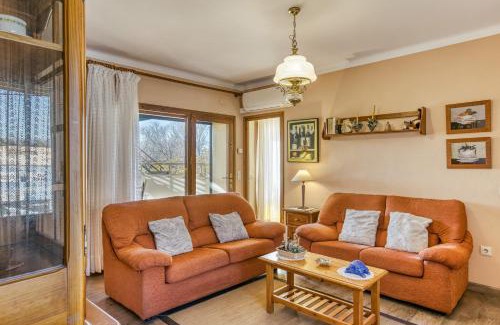 Garriguella Apartment | Can Coll I