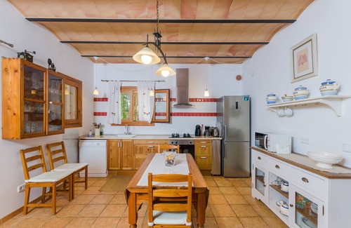 Llucmajor Villa | CAN FOSQUET - Beautiful traditional villa with private pool. Free WiFi.
