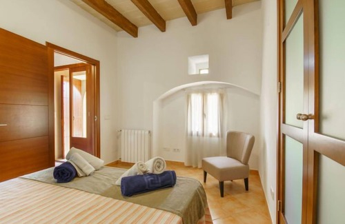 S Horta House | Can Marines des cami des carro by Interhome