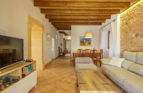 S Horta House | Can Marines des cami des carro by Interhome