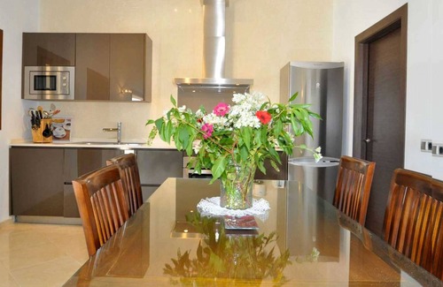 Sa Pobla Cottage | Can Melis, Holiday Villa with views in outskirt of Sa Pobla, Majorca