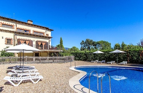 Sant Pere de Vilamajor Cottage | Can Panxa rural apartment for 24 people