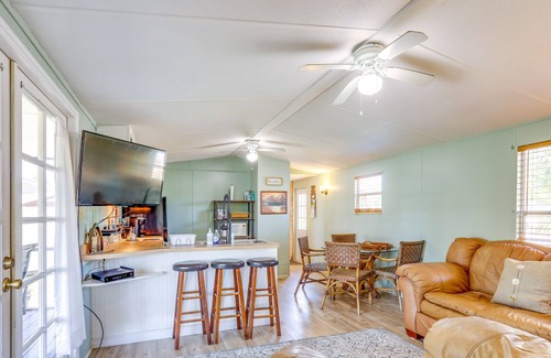 Taylor Creek House | Canal-Front Okeechobee Retreat: On-Site Fishing!