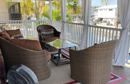 Marathon House | Canal Home with Direct Ocean Access, 75' dock, Hammock, Coconut Trees & More🌴