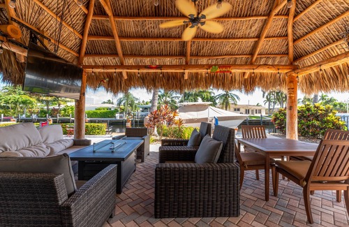 Garden Isles House | Canal Oasis W/Private Dock & Poolside Paradise!