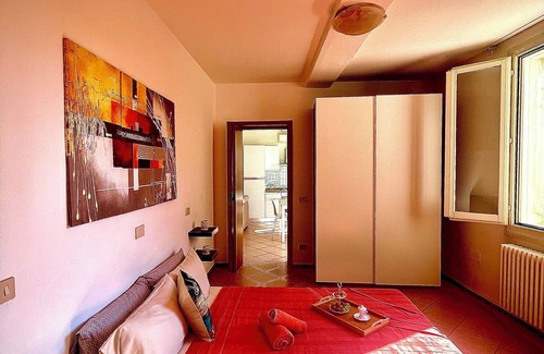 Old Town Apartment | CANALCHIARO55 - At the CENTER of Modena