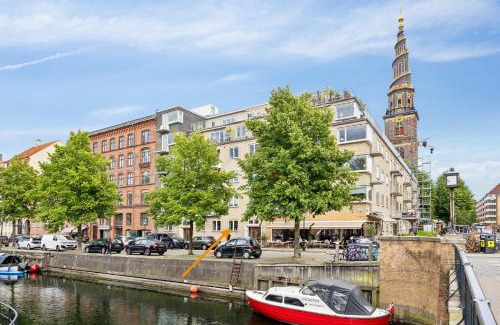 Christianshavn Apartment | CanalLiving-CPH