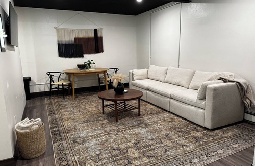 Houghton Apartment | Canalside Downtown Suite! Bridge views, walking path and near MTU