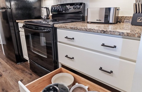 Holcomb Condo | Canandaigua Lake Front Condo, Beach Access, Hike, Fireplace