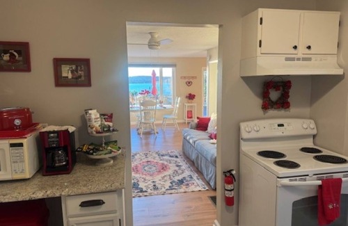 Rushville House | Canandaigua Lake Million Dollar Lake Views And Sunsets!