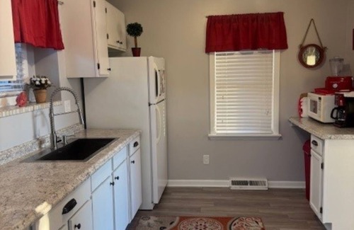 Rushville House | Canandaigua Lake Million Dollar Lake Views And Sunsets!