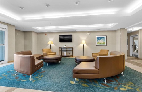 Erie Hotel | Candlewood Suites Erie by IHG