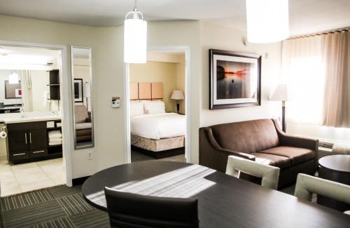Glen Allen Hotel | Candlewood Suites Richmond North-Glen Allen by IHG