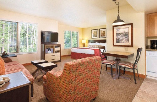 Canmore Resort | Canmore - Banff Resort Studio