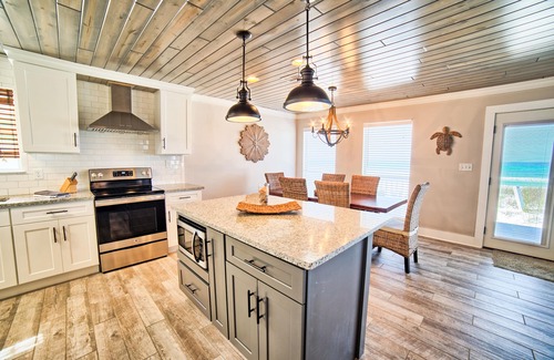 Inlet Beach Cottage | Cannot Get Closer to Beach