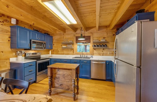 Butler Cabin | Canyon Dream Waterfront Log Home with Private Dock