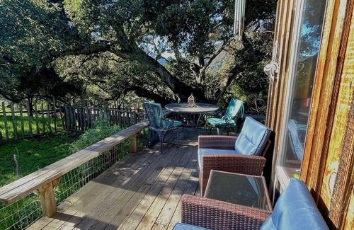 Carmel Valley House | Canyon views and country vibe in sunny Carmel Valley