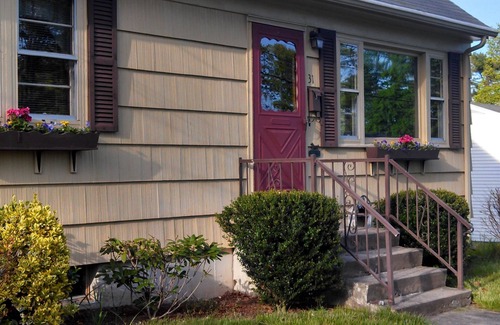 Pawcatuck House | Cape Cod home in great location! Walk to downtown
