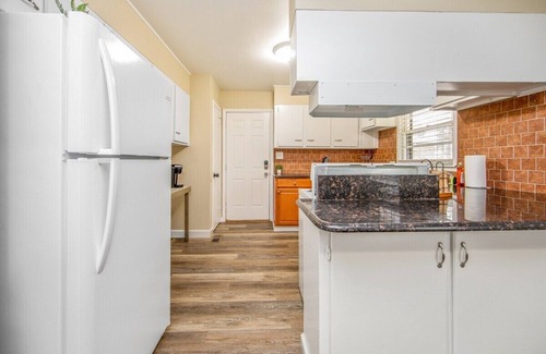 Fayetteville House | Cape Fear Cottage Sum