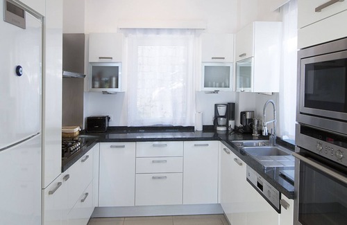Kas Villa | Cape House 5 bedroom villa on Kas Penisula overlooking the Mediterranean