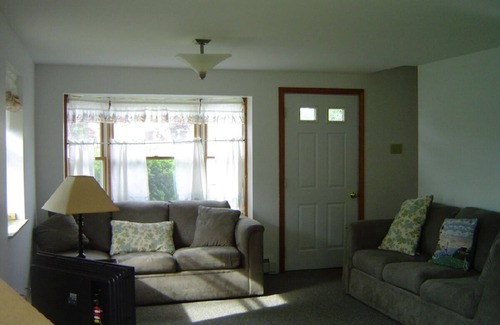 Narragansett House | Cape Style Family Home-2 Blocks to Beach