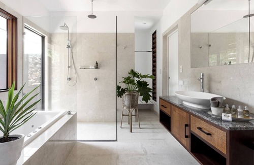 Ewingsdale Villa | Cape Vue - Vue 1 Byron Bay