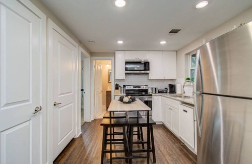 Greater East End House | Capitol Resort 3 separate 2 BD/1BA houses