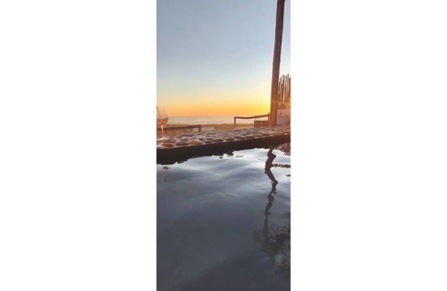 Essaouira Cottage | CapSimBay Teal beachfront Cabin-private pool with stunning views