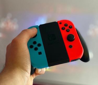 Cuesmes Apartment | Capsule Groovy-Jacuzzi-Sauna-Billard-Netflix- Nintendo Switch & Jeux