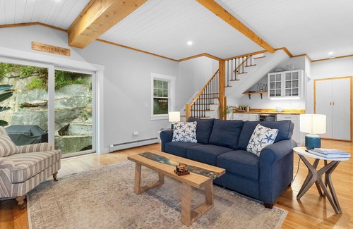 Spruce Head House | Captain's Quarters, newly renovated home with hot tub