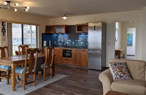 Morro Bay Apartment | Captain's-SPECTACULAR bay/ocean views-980 sq ft - Dog Friendly!