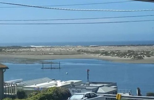 Morro Bay Apartment | Captain's-SPECTACULAR bay/ocean views-980 sq ft - Dog Friendly!