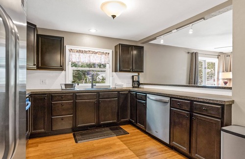 Spring Lake House | Captains Corner | 4 Bed, 2 Bath