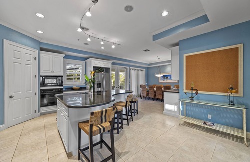 Captiva House | Captiva's Finest Multi-Generation Consistent 5-Star Vacation Home!