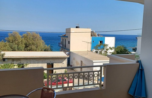 Palaiochora Apartment | Captivating 1-Bed Apartment in Crete, Greece