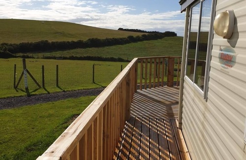 Holyhead House | Captivating 2-Bed static caravan in Holyhead