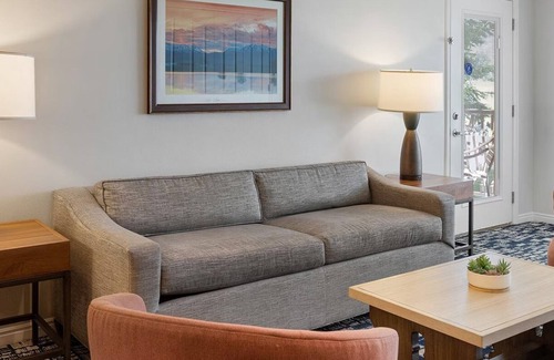 Midway Resort | Captivating 2-bedroom Swiss Chalet Charm Meets Mountain Adventure