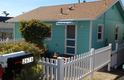 Cayucos Cottage | Captivating Cayucos Charmer-The ultimate beach setting.