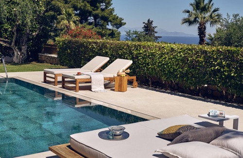 Akrotiri Villa | Captivating Marietta Luxury Residence