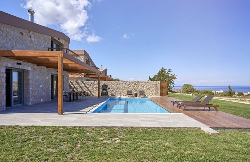 Kallithea Villa | Captivating SeaView Villa, with Private Pool & 3Bedrooms