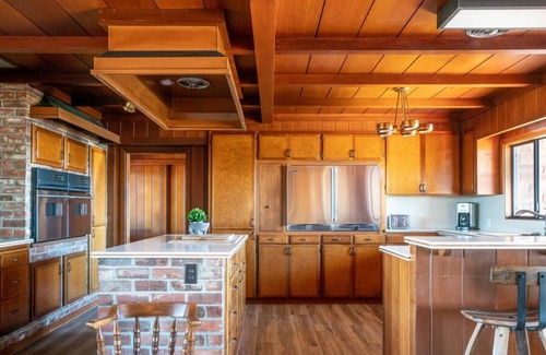 Moss Landing House | Capurro Ranch at Moss Landing - Moss Landing House - 5BR with cottage at Elkhorn Slough