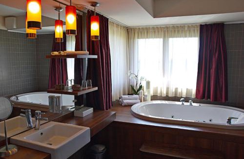 Buk Hotel | Caramell Premium Resort Superior