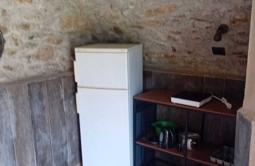 Bene Lario RV Rental | Caravan "Glamping C Selva Tenda Quercia" with Mountain View & Shared Garden