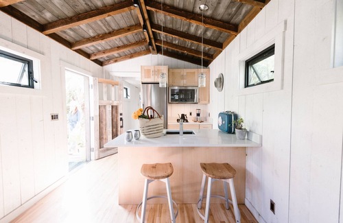 Ojai House | Caravan Outpost