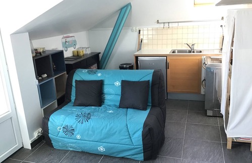 Carcans Plage Apartment | Carcans Plage Apt with view of dunes ideal for beach and restaurants