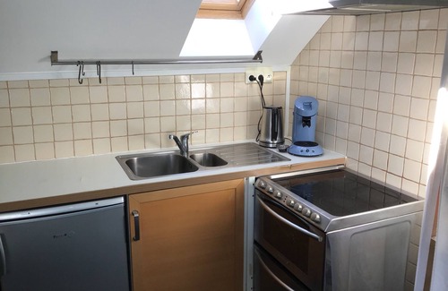 Carcans Plage Apartment | Carcans Plage Apt with view of dunes ideal for beach and restaurants