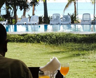 Nilaveli Hotel | Cardamon Hotel Nilaveli