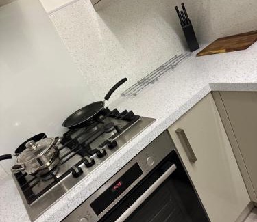 Grangetown House | Cardiff Grangetown Stylish 3Bed House.