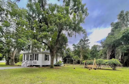 Beaufort Cottage | Cardinal Cottage - Sleeps 4